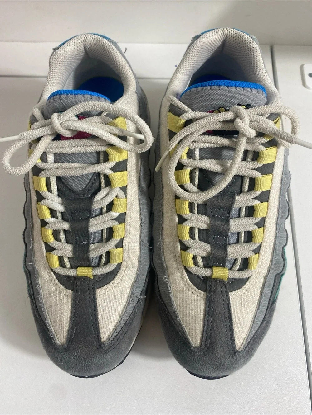 Nike Air Max 95 SE Recraft Air Sprung DN4371-001 Grey Size 6.5Y 24.5 Cm